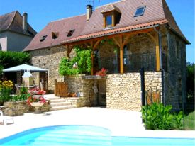 Le Chastel, Location de vacances en Dordogne avec piscine